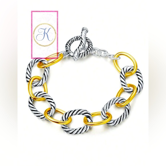 💖 Gold & Silver 2 Tone Oval Twisted Cable Link Bracelet 💖 - Picture 2 of 3